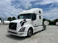 2017 Volvo VNL T/A 60" Double Bunk Sleeper Semi Truck Tractor A/T Diesel bidadoo