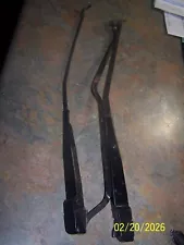 1972-1976 Ford Galaxie Torino Ranchero Montego Concealed Windshield Wiper Arms