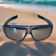 "OKEY" Sunglasses Grey Mirror Lens Square - Not Oakleys - But Look Beautiful