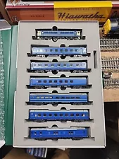 KATO JR BLUE PASSENGER TRAIN with EF65 1107 ELECTRIC LOCOMOTIVE & COACH SET of