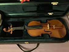 Violin 4/4 Antionio Stradivarius Vintage