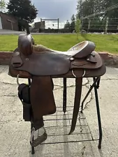 Horse Tack - 15 1/2” Longhorn Western Cutting Saddle