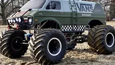 Pro-Line Rock Van Crawler Body For The Axial SMT10, 1/10 Scale