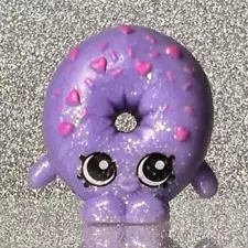 SHOPKINS D'LISH DONUT Purple Yellow GLITTER CUPCAKE QUEEN Exclusive HTF