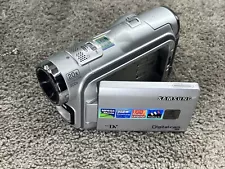 Samsung SC-D107 Mini DV Camcorder Only Tested And Working SCD107 73567