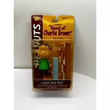 Peanuts Linus Good Ol Charlie Brown 2002 Book, Security Blanket & Chatting Wall