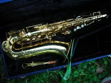 FALL CLEARANCE SALE! VINTAGE VITO ALTO SAXOPHONE