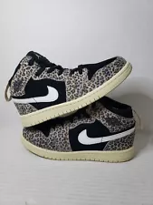 Nike Air Jordan 1 Mid Retro Youth Kids Size 2.5Y Leopard Print Shoes BQ6931-021