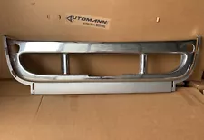 QSC Center Front Bumper Chrome Trim for Freightliner Cascadia