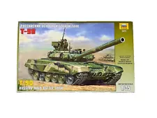 T-90 Russian Main Battle Tank 1/35 Scale Zvezda Model Tank Kit