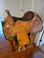 15.5 Inch Used Double C Roping Western Saddle