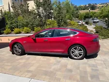 2014 Tesla Model S