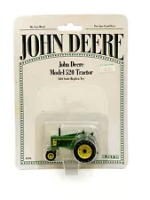 1/64 John Deere 520 Wide Front Tractor