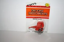 VINTAGE ERTL CASE IH ROUND BALER DIECAST-1/64-NICE-PACKAGE-1980s KOREA