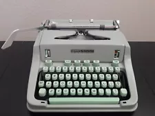 1966 Hermes 3000 Seafoam Green w/ Manual and Brushes