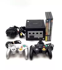 Nintendo GameCube Console And Accessories Lot - James Bond 007 & More