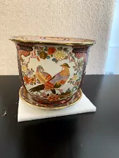 Chinese porcelain flower pot painted w birds & flowers "Qing Tongzhi Years" mark