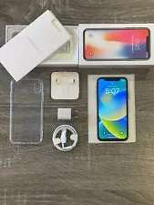 Apple iPhone x 64GB Fully Unlocked (GSM-CDMA) Silver New Condition 10/10