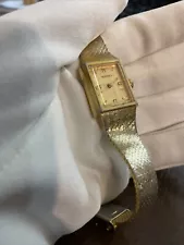 14k SEIKO Ladies Watch Got It From Estate Sale Weighs 37.67 Grams