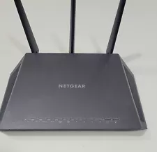 NETGEAR Nighthawk AC1900 Smart WiFi 5 Router R6900P