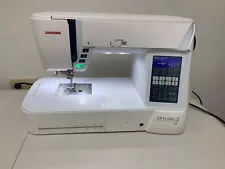 Janome Skyline S6 Computerized Sewing and Quilting Machine, Excellent Condition!