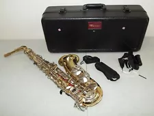 Estate Sale Find!! SELMER "Aristocrat" ALTO SAXOPHONE #AS600 with HARD CASE!!