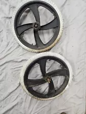 Vintage BMX 4 Spoke Mag Wheels - acs Z rim on front mag