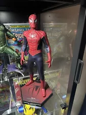 Hot Toys Spider-Man No Way Home 1:6 Figure Friendly Neighborhood Spider-Man