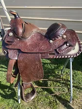 Used/vintage 15" Dallas Classic Western show saddle US made