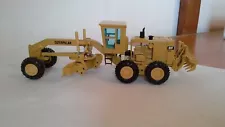 CAT 16G Motor Grader by NZG 1:50 scale