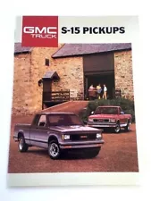 1988 GMC S-15 Pickup Truck 24-page Original Canada Car Sales Brochure Catalog