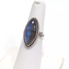 Unsigned Sterling Silver Marquise Shaped Stunning Labradorite Stone Ring Size 7