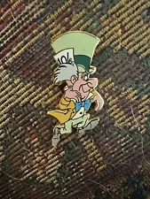 Disney, "Alice In Wonderland" Mad hatter Pin 2002.