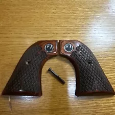 Ruger New Vaquero Rosewood Grips By Altamont Checkered Fleur-de-Lis OEM 208