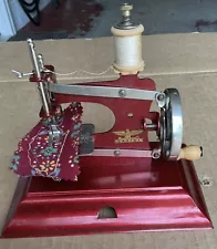 New ListingAntique Hand Crank Casige Toy Sewing Machine Germany 1940's