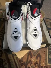 Size 11 - Jordan Retro 8 White 2013 Bugs Bunny Deadstock