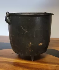 Antique Cast Iron 3 Legged Bean Pot Witch Kettle