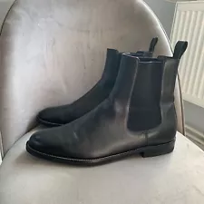 Gucci Leather Chelsea Boots Size 11