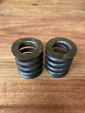 Dana 60 Front Axle King Pin Springs