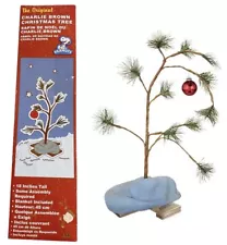 Peanuts The Original Charlie Brown Christmas Tree w Red Ornament 18” 2013 Snoopy