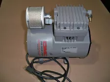 THOMAS 1007CE60 - XXX 115v 6.5 amps PISTON VACUUM PUMP/AIR COMPRESSOR .WORKING.