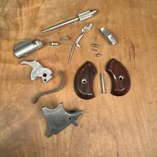 North American Arms NAA Companion Derringer 22 Blackpowder Parts Lot-H82c