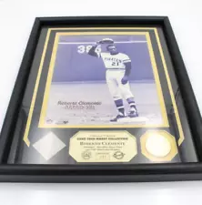 1972 Roberto Clemente 3000th Hit Game Worn Piece of Jersey Photo in Frame #G453