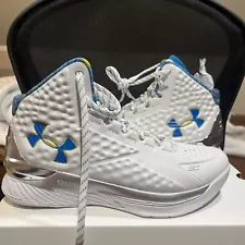 Curry 1 Splash Party