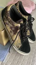 Size 8. VANS SYNDICATE OLD SKOOL PRO S DEFCON