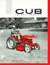 IH International Cub Lo-Boy Tractor w/ Fast Hitch Color Dealer Brochure Booklet