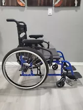 Quickie 2 Folding Lightweight Wheelchair 19"x19" Used Blue Used