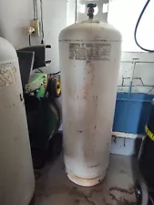 100 lb (25 Gallon) propane tank