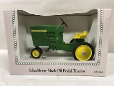 1/8 John Deere Model 20 Pedal Tractor Toy DieCast New by ERTL