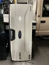 2015-2017 FORD F150 TAILGATE WITH CAMERA NO STEP COLOR CODE WHITE